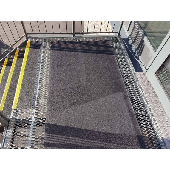 Walkway disc